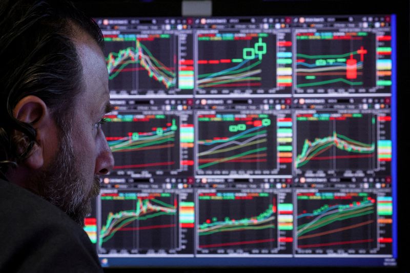 Sovereign bond market turmoil to spill well into next year: Reuters poll