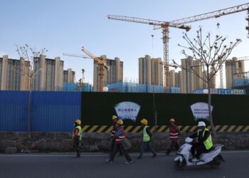 China’s November new home prices fall for fourth month