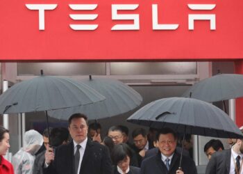 Tesla Reportedly Plans Layoffs And Hiring Freeze Amid Stock Turmoil And Musk’s Twitter Meltdown