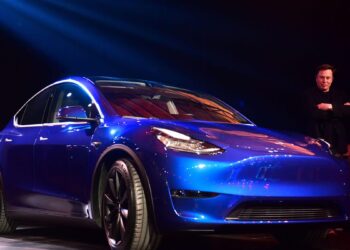 Tech Media Now Hates Tesla And Elon Musk