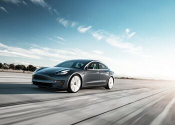 Daily Crunch: 2 Tesla models qualify for EV tax credits after company marks prices down by 20%