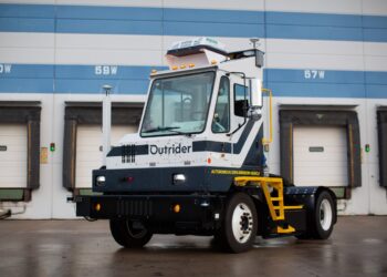 Outrider raises $73M to brings its autonomous electric yard trucks into the mainstream