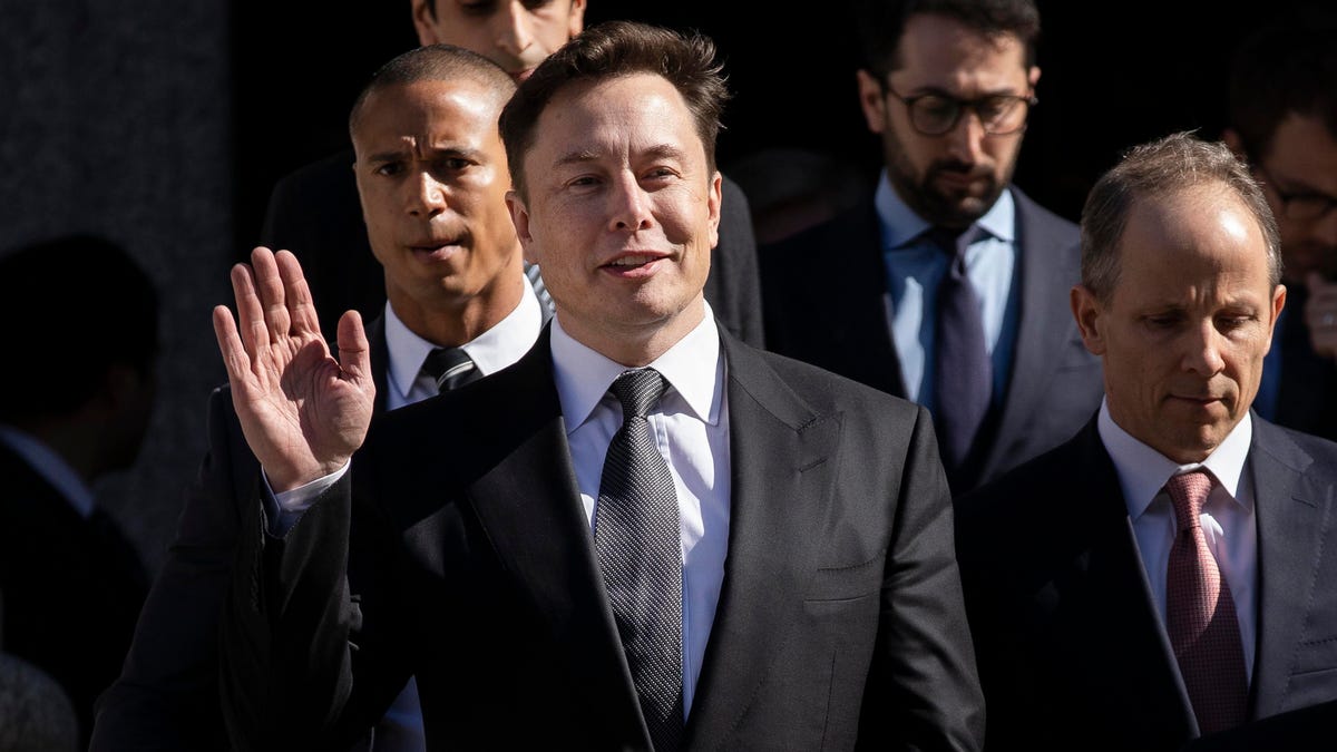 Musk Calls Short Selling ‘Evil’ In Testimony Defending 2018 Tweet To Take Tesla Private