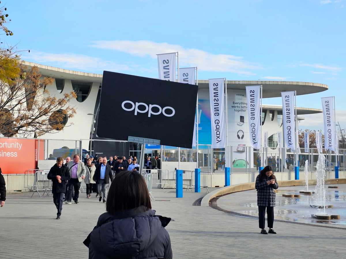 Smartphone makers searched for a way forward at MWC 2023
