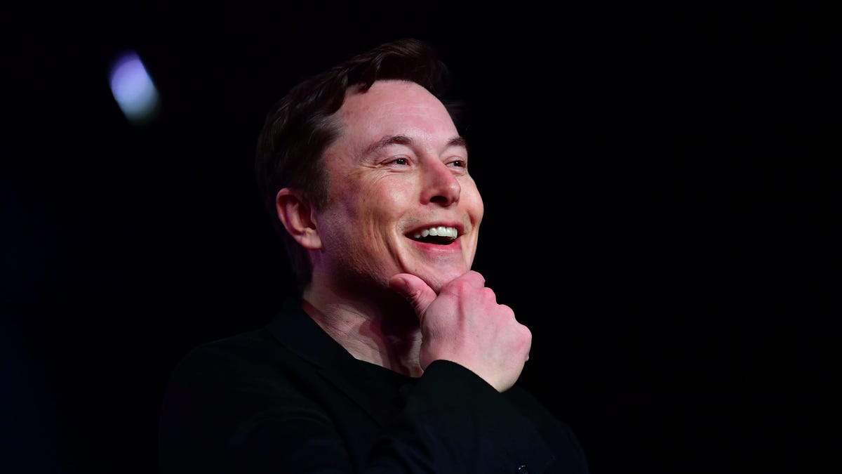 Elon Musk Joins Right-Wing Support For ‘QAnon Shaman’ Claiming Jan. 6 Footage ‘Misleading’