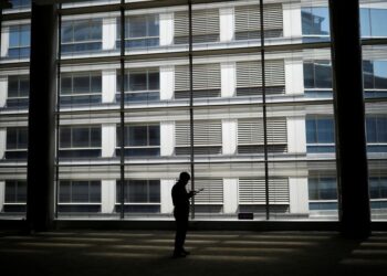 Older workers pull South Korea jobless rate down to record low