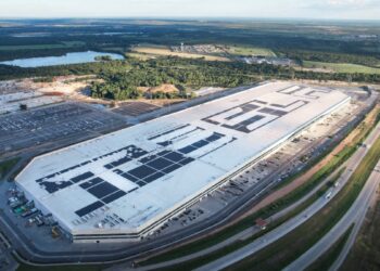 Tesla more than tripled its Austin gigafactory workforce in 2022
