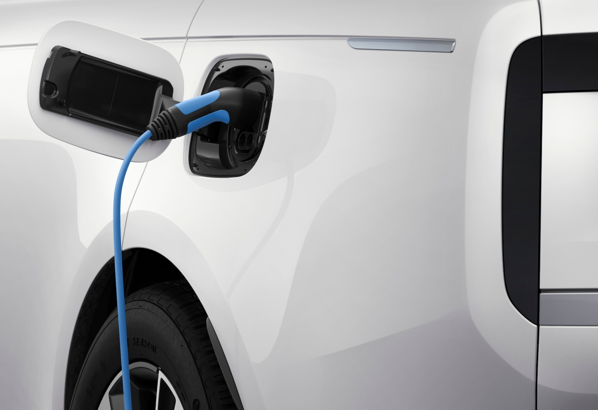 EV-to-grid charging is complicated, but California is gearing up to clear the way