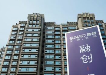 China developer Sunac shares plunge after year-long suspension ends