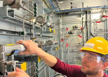 UniSieve’s filters use special crystals to reduce industrial emissions