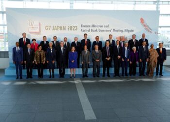 Exclusive-G7 to vow diversifying of supply chains, filling bank regulatory gaps -draft