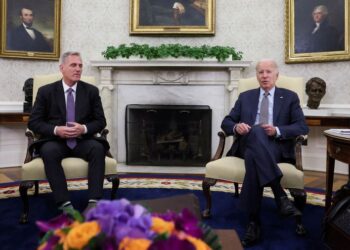 McCarthy lauds U.S. debt ceiling deal, House conservatives divided