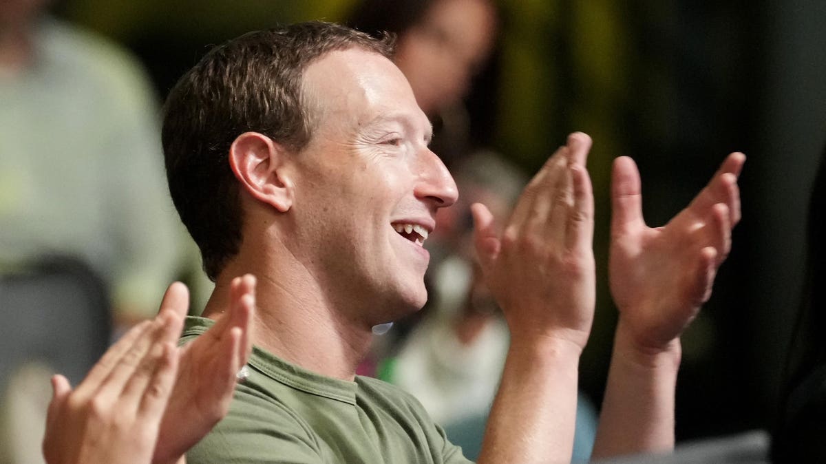 Tech Billionaire Cage Fight? Zuckerberg Asks Musk To Send Location In Response To ‘Cage Match’ Jibe