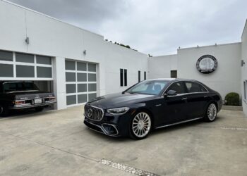 Mercedes brings F1 technology to the AMG S 63 E Performance