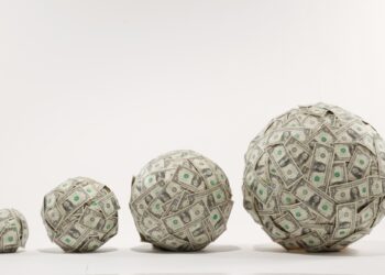 Clair raises, Deel defends allegations and Mercury shares post-SVB growth figures