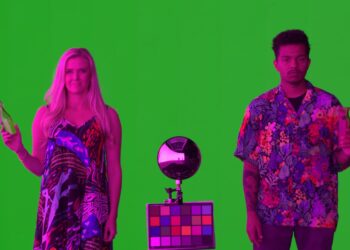 Netflix’s AI-assisted green screen bathes actors in eye-searing magenta