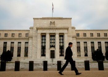 Fed closing in on end of rate hiking cycle, central bank officials say