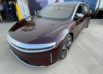 Lucid stock falls as sales miss expectations