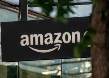 Amazon expands Bedrock with conversational agents and new third-party models