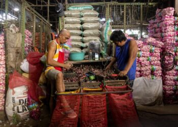 Philippines Q2 growth disappoints as inflation, high interest rates bite