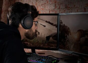 Sony is buying gaming headphone maker, Audeze