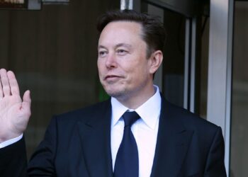 Feds investigate Tesla’s use of funds for secret ‘glass house’ project