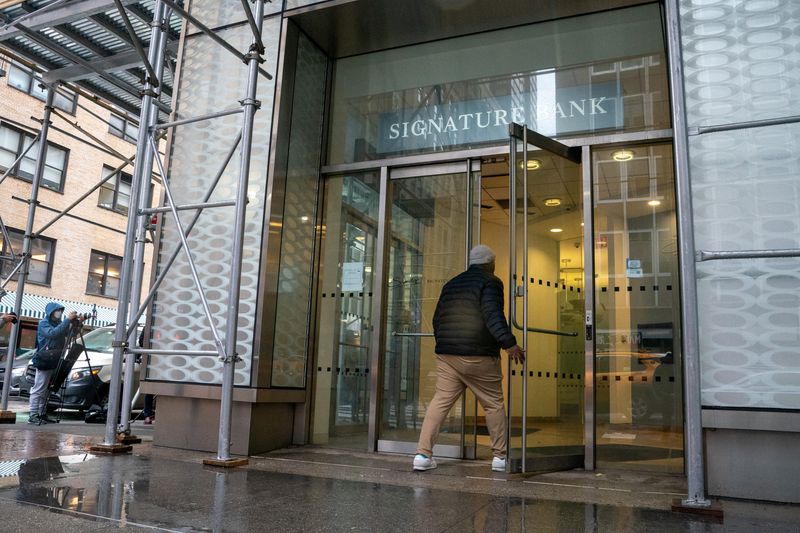 Buyers sought for Signature Bank’s $33 billion CRE portfolio