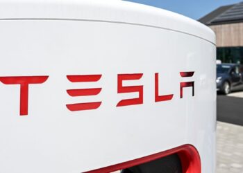 Tesla Autopilot arbitration win could set legal benchmark in auto industry