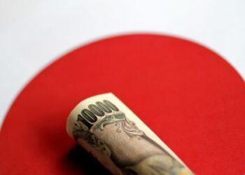 IMF Urges RBI to Maintain Monetary Policy Amid Inflation Concerns