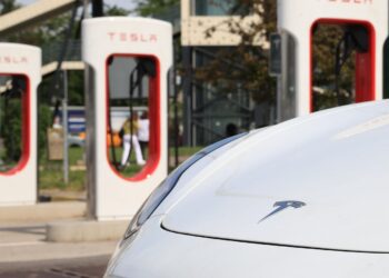 Tesla Earnings: Profit, Sales Fall Short Of Estimates As Margins Dwindle