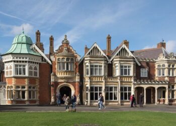 Who’s going (and who’s not) to the AI Safety Summit at Bletchley Park?
