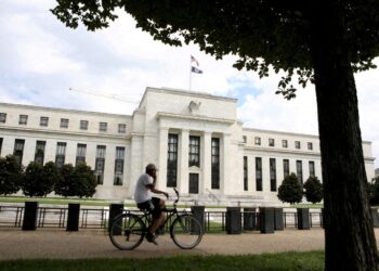 Analysis-Fed meeting revives Treasury bulls after brutal selloff