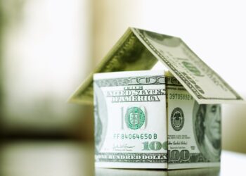 Will Airbnb’s co-founder build your next home?