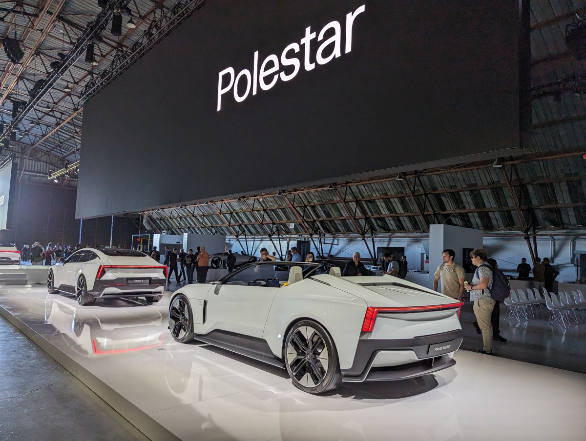Polestar’s climate-tweeting bot isn’t actually a bot, for good reason