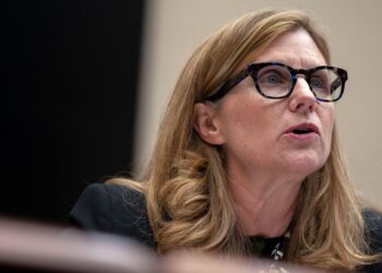 Major donor calls on UPenn president to resign for disastrous testimony on antisemitism, threatening $100 million gift