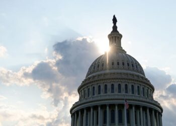 US Senate to vote on Ukraine funding, border security next week