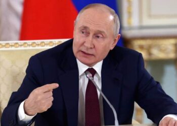 Putin sends signals of willingness to freeze war – New York Times