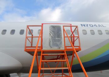Alaska Airlines Flight 1282: How could iPhones survive a 16,000-foot drop?