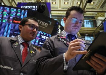 Fed, earnings and economic data to test US stocks near record highs