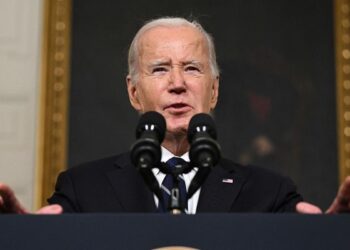 Biden camp reportedly fears photos from special counsel classified docs probe could devastate re-election bid