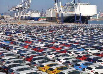 US considering curbs to keep Chinese ‘smart cars’ out of the country