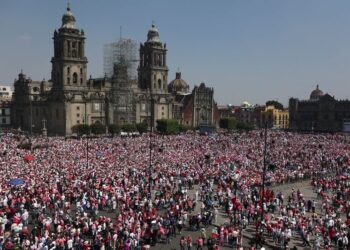 Mexicans turn out in droves to ‘protect democracy’ ahead of elections