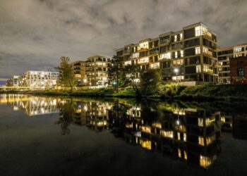 German homes are still overvalued despite price drop