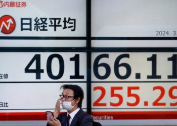 Asia shares strike seven-month high ahead of US jobs data