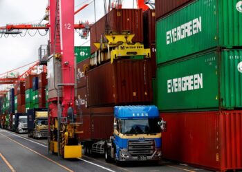 Europe’s stocks fall from record highs, inflation data in focus