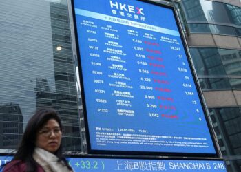 Stocks set for weekly fall, dollar climbs as Fed rate cut expected