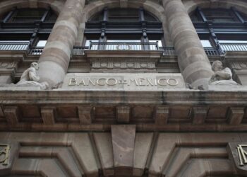 Bank of Mexico cuts key rate to 11%, says future moves to be data-dependent