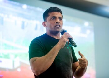 Byju’s founder floats share offer to make peace with estranged investors
