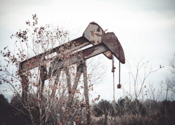 Lawmakers rush to stop ‘catastrophic-level event’ at Texas oil fields: ‘We are going to have complete and utter ecological devastation’