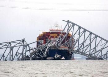 After bridge collapse, Maryland governor urges Congress to pass funding for rebuild